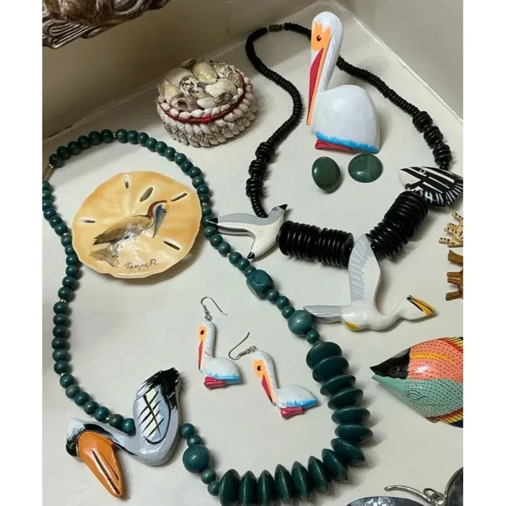 Florida Beachy Jewelry Lot Including Fish, Shells, Pelicans & Seagulls